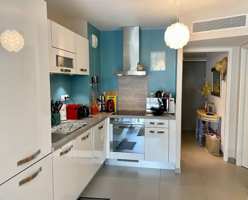 21 - Tres Agreable Rdc Avec Terrasse Et Parking Daire Bandol Dış mekan fotoğraf