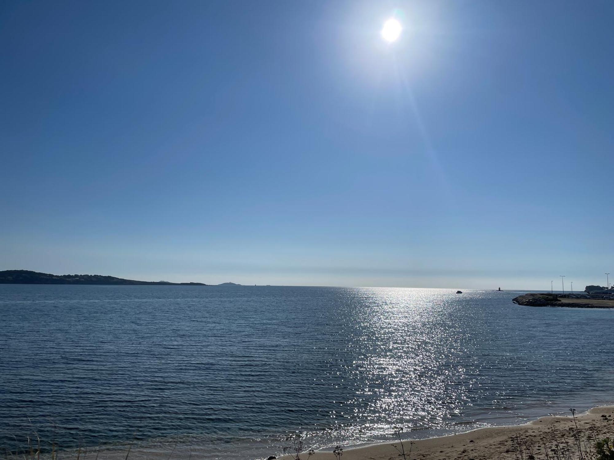 21 - Tres Agreable Rdc Avec Terrasse Et Parking Daire Bandol Dış mekan fotoğraf